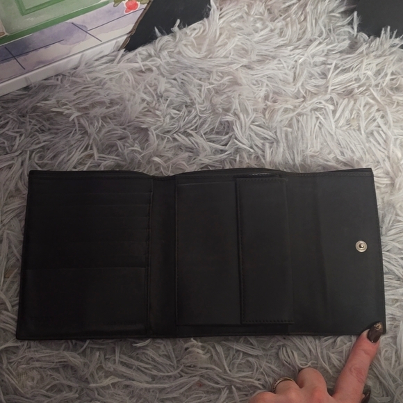 Prada Beautiful Leopard 🐆 Print Compact Wallet (EUC)(LN01319) - Picture 6 of 11